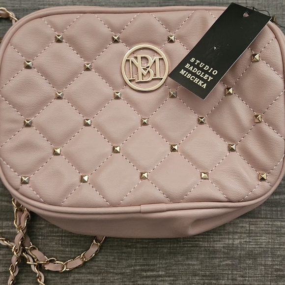 Badgley Mischka Diamond Quilted Camera Crossbody Bag - NWT - Picture 2 of 4